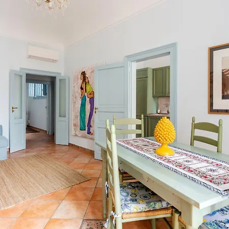 Casa Dei Leoni Casa de Férias *