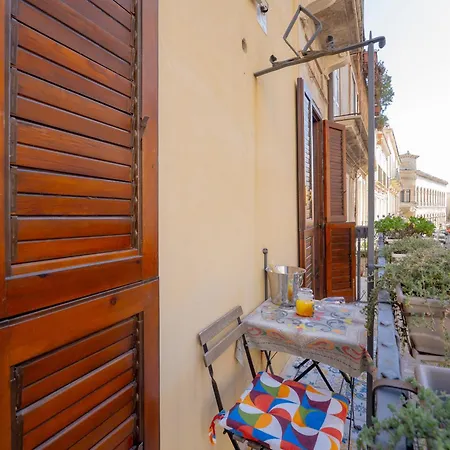 Hébergement de vacances Casa Dei Leoni Balcony On Piazza Duomo Ortigia Syracuse